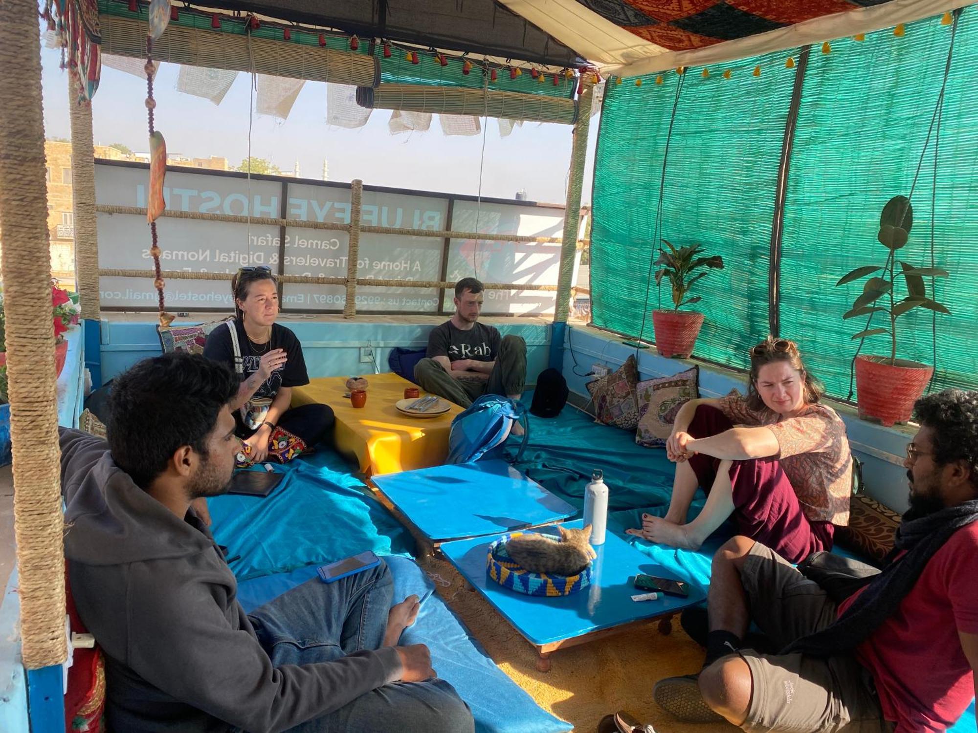 Blue Eye Hostel Jaisalmer Zewnętrze zdjęcie