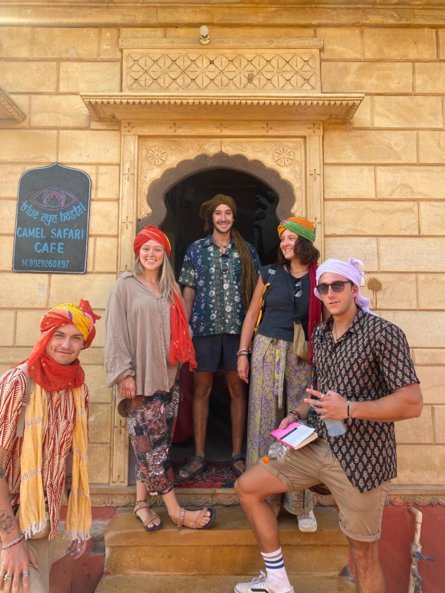 Blue Eye Hostel Jaisalmer Zewnętrze zdjęcie