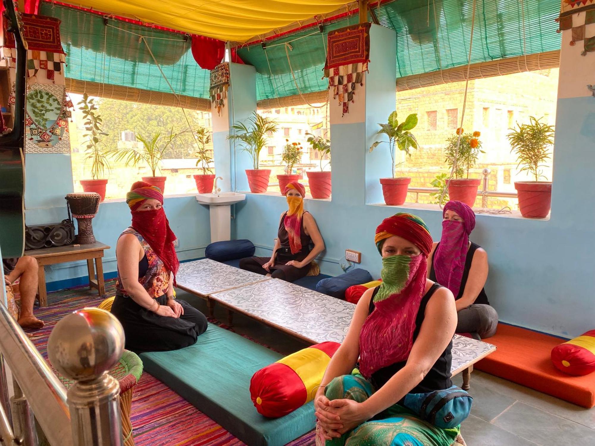 Blue Eye Hostel Jaisalmer Zewnętrze zdjęcie